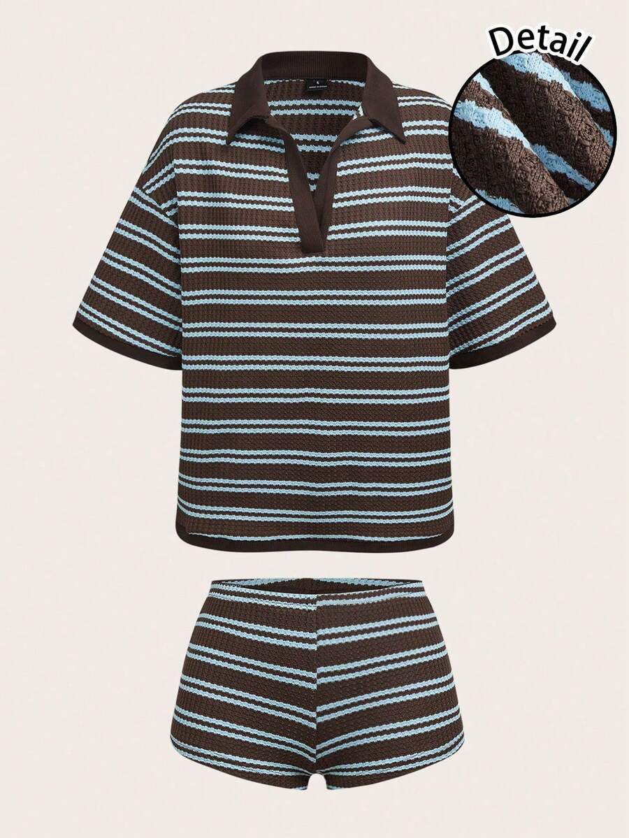 SHEIN ICON 两件套休闲简约风蓝紫色撞色华夫格条纹Polo领宽松T恤和配套短裤，适合春夏、学院风、运动季穿着。 - 彩色 - 查看 1