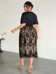 Firerie 大码女士优雅V领裹身系带腰身撞色蕾丝中长连衣裙，适合下午茶和约会 - 黑色 - 查看 3