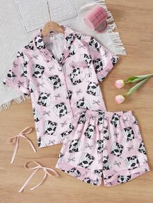 Conjunto de pijama de 2 piezas para niñas grandes, con cuello en pico, botones abajo, mangas cortas, pantalones cortos, de verano, en color rosa con ribete de satén en contraste y estampado lindo de taza de leche. Ropa de dormir, ropa de estar por casa, de tela de seda sintética suave, transpirable y ligera, de moda, elegante y con estilo para niños. - Rosa - Ver 3