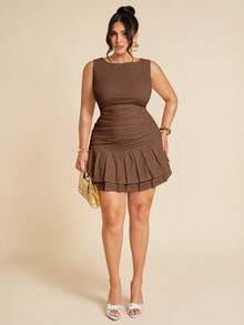 SHEIN BAE Đầm mini hai lớp xếp ly, không tay, màu trắng trơn, dáng ôm sát, dành cho nữ cỡ lớn, thích hợp cho mùa hè, thu/đông, màu xanh lá cây nhạt. - Cà phê nâu - Xem 7