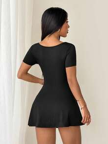 SHEIN PETITE Đầm ngắn dệt kim màu đen dành cho nữ, đầm mùa hè, trang phục mùa xuân. - màu đen - Xem 2