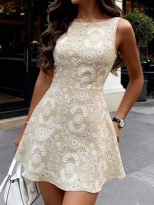 SHEIN PariChic 女士杏色法式优雅圆领无袖常规印花夏季连衣裙，新款上市，仿刺绣面料，无袖优雅连衣裙，度假连衣裙，沙滩连衣裙，春夏新款连衣裙，情人节连衣裙，商务通勤连衣裙，生日连衣裙，波西米亚风连衣裙，女士假日套装，夏季假日套装，女士休闲连衣裙，春夏新款女装 - 杏色 - 查看 6