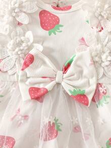 SHEIN Vestido elegante de primavera/verano para bebés niñas recién nacidas, de manga larga y cuello redondo, con estampado de lazo de fresa, decoración de loto 3D, puño con volantes, falda de malla, estilo princesa adorable, tela suave y cómoda, adecuado para uso diario o juego al aire libre de bebés niñas de 0 a 9 años - Rosa - Ver 7