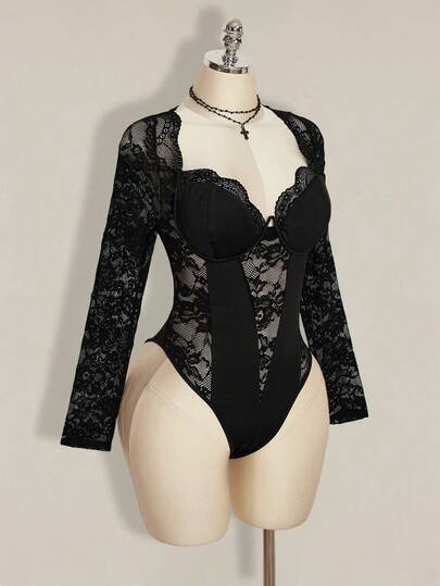 SHEIN ICON Women's Plus Size Spring/Summer Retro Sexy Fashion Individual Millennial Style Y2K Urban Modern Avant-Garde Bold Elegant Lace Patchwork Underwire Bra Sweetheart Neck Black Slim Fit Bodysuit