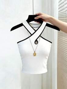 GlowEve Hàng mới về mùa hè: Áo hai dây mặc hàng ngày, áo hai dây đi nghỉ mát, áo hai dây gân màu đen trắng tương phản, thiết kế dây mảnh chéo, dáng ôm. Áo thun không tay màu đen trắng tương phản dành cho nữ, áo hai dây đi nghỉ mát, áo hai dây mùa hè, áo tank top dây mảnh thường ngày. - Đen và trắng - Xem 1