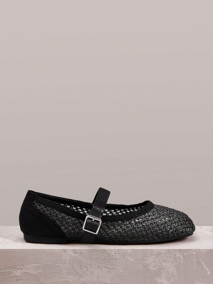 Styleloop 女士鞋履 假日风草编单字扣平底单鞋 假日风穿搭 波西米亚风 美式复古风 西部风 音乐节穿搭 派对穿搭 平底女鞋 - 黑色 - 查看 1