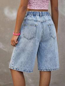 SHEIN 少女时尚休闲 Y2K 复古酷炫街头风浅蓝色水洗牛仔宽松高腰百慕大短裤，牛仔宽松长款短裤，少女夏季音乐会狂欢节服装，毕业典礼宽松短裤套装，少女夏季早午餐套装，少女海滩度假套装，乡村音乐会套装 - 藍色 - 查看 2