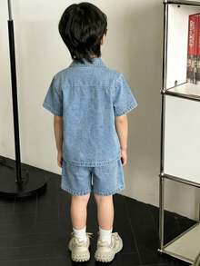 Conjunto informal de mezclilla para niños pequeños, nueva llegada de primavera/verano, diseño minimalista con estampado de árbol de coco, conjunto de 2 piezas de mezclilla lavada en azul claro, adecuado para uso diario, escuela, salidas, vacaciones, fiestas y otras ocasiones - Azul lavado medio - Ver 8