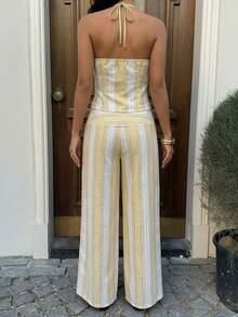 Sunnyshic Conjunto de dos piezas con top corto sin tirantes con espalda descubierta y rayas amarillas, y pantalones rectos de cintura alta con bolsillos. Conjunto elegante, vintage y minimalista para primavera/verano, vacaciones, playa y uso diario. - Amarillo - Ver 2