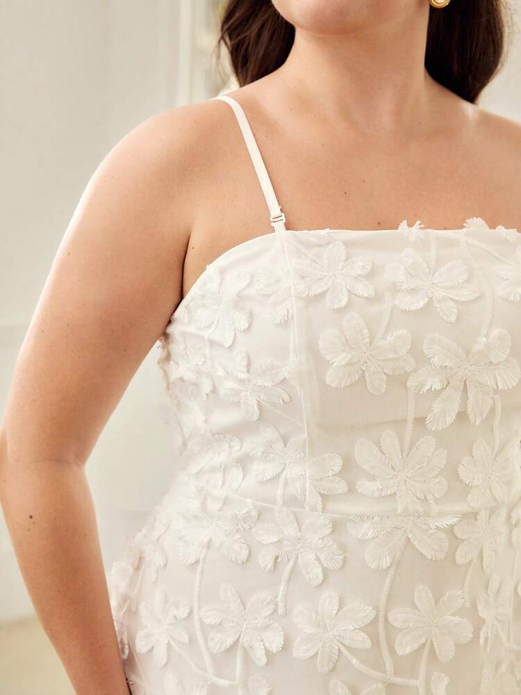 PLUS SIZE APPLIQUES CAMI DRESS