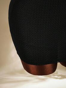 Amplova Đầm ngắn hở lưng họa tiết da rắn mới năm 2026, thiết kế gợi cảm dành cho phụ nữ. - màu đen - Xem 8