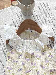 SHEIN 女婴可爱碎花荷叶边上衣和裤子套装，夏季度假 - 紫色 - 查看 3