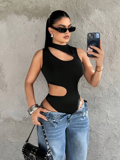 SHEIN SXY Áo liền thân dự tiệc gợi cảm màu trơn dành cho nữ, khoét eo, thích hợp cho các bữa tiệc.