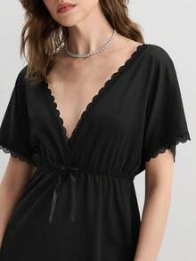 Hourtrue Camisón de pijama con lazo delantero de encaje a contraste - Negro - Ver 5