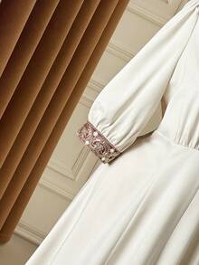 Rometta Plus Size Women's Elegant White Winter Bridal Wedding Dress, Al-Adha Lace & Sequin Trim Fit & Flare Vintage Luxury Embroidered Reception Dresses - Apricot - View 4