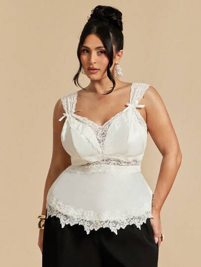 SHEIN BAE Plus Size Women's Sexy V-Neck Lace Patchwork Camisole,Womens Elegant White V Neck Lace Trim Camisole Tank Top
Chic Lace Detail V Neck Sleeveless Tank Top For Women
Stylish White Lace Patchwork V Neck Camisole For Women