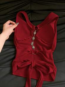 Women's Solid Color Backless Chain Decor Sexy Versatile Blouse For Dates & Outings - Red - View 4