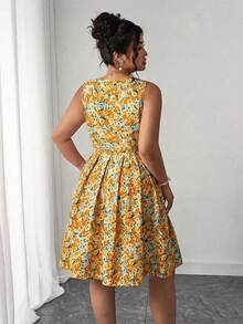 Elenzga Plus Size Women's Romantic Vacation Wide Neckline A-Line Ruffle Rose Floral Print Spaghetti Strap Dress, Suitable For Valentine's Day, Spring - Pale Yellow - View 2