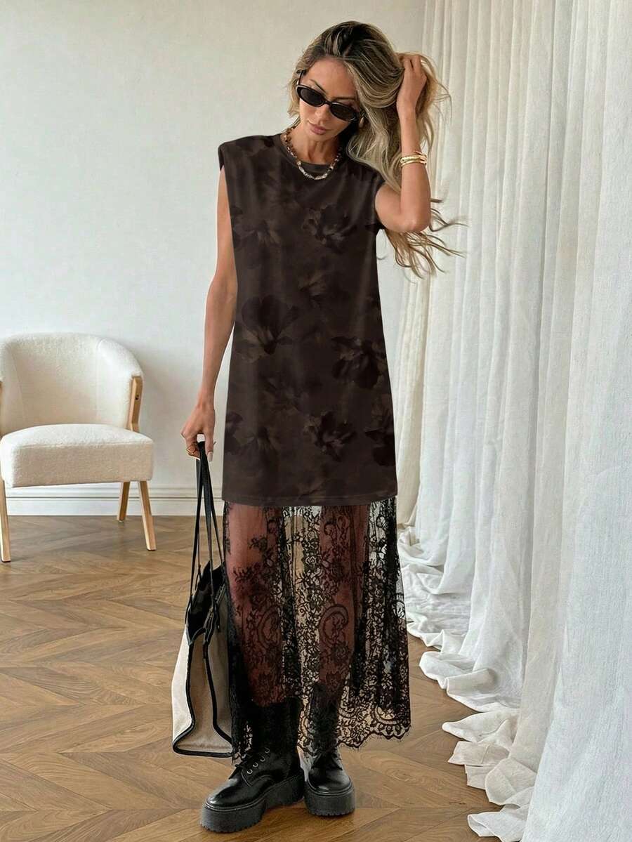 SHEIN LUNE Đầm maxi không tay nữ kiểu vintage in hoa phối ren, thích hợp mặc hàng ngày, đi làm, thời trang đa năng, mùa xuân và mùa hè. Chiếc đầm này phù hợp cho kỳ nghỉ xuân và mùa hè, với nhiều kiểu dáng như đầm maxi thường ngày, đầm đi chơi và đầm hè. Màu đen phù hợp để mặc hàng ngày, đi làm và mặc mùa hè. - Nhiều màu - Xem 1