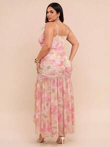 SHEIN BAE Gaun Wanita Ukuran Besar Warna Hijau dengan Tali Bahu Tipis, Belahan, dan Detail Kerut, Elegan untuk Awal Musim Gugur - Kuning muda - View 2