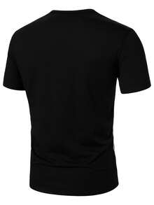Manfinity Homme قميص كاجوال قصير الأكمام بتصميم أزرار وألوان متباينة للرجال - متعدد الألوان - مشاهدة 2