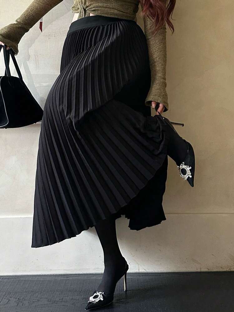 Dazy Plus Plus Size Women Solid Color Elastic Waist Pleated Long Skirt, Versatile Commuter Black Skirt