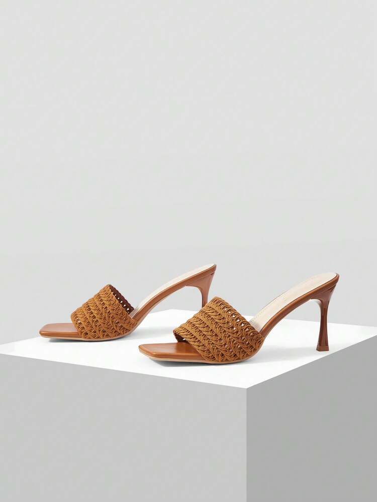 WOMEN'S SHOES ARE SIMPLE AND GENEROUS, FASHIONABLE AND VERSATILE, ELEGANT AND CASUAL, WORKPLACE COMMUTER, HIGH-HEELED SANDALS.