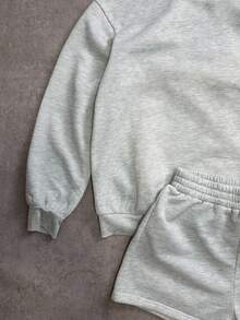 SHEIN EZwear Casual Minimalist Daily Versatile Floral Print Sweatshirt & Hoodie 2-Piece Set, Loose Cropped Sweatshirt, Suitable For Summer, Party, Airport - Grey - View 8