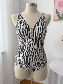 Swim SXY Đồ bơi một mảnh họa tiết ngựa vằn đen trắng cỡ lớn cổ chữ V khoét eo nhún bèo gợi cảm và thanh lịch cho nữ, kỳ nghỉ ở bãi biển - Đen và trắng - Xem 7