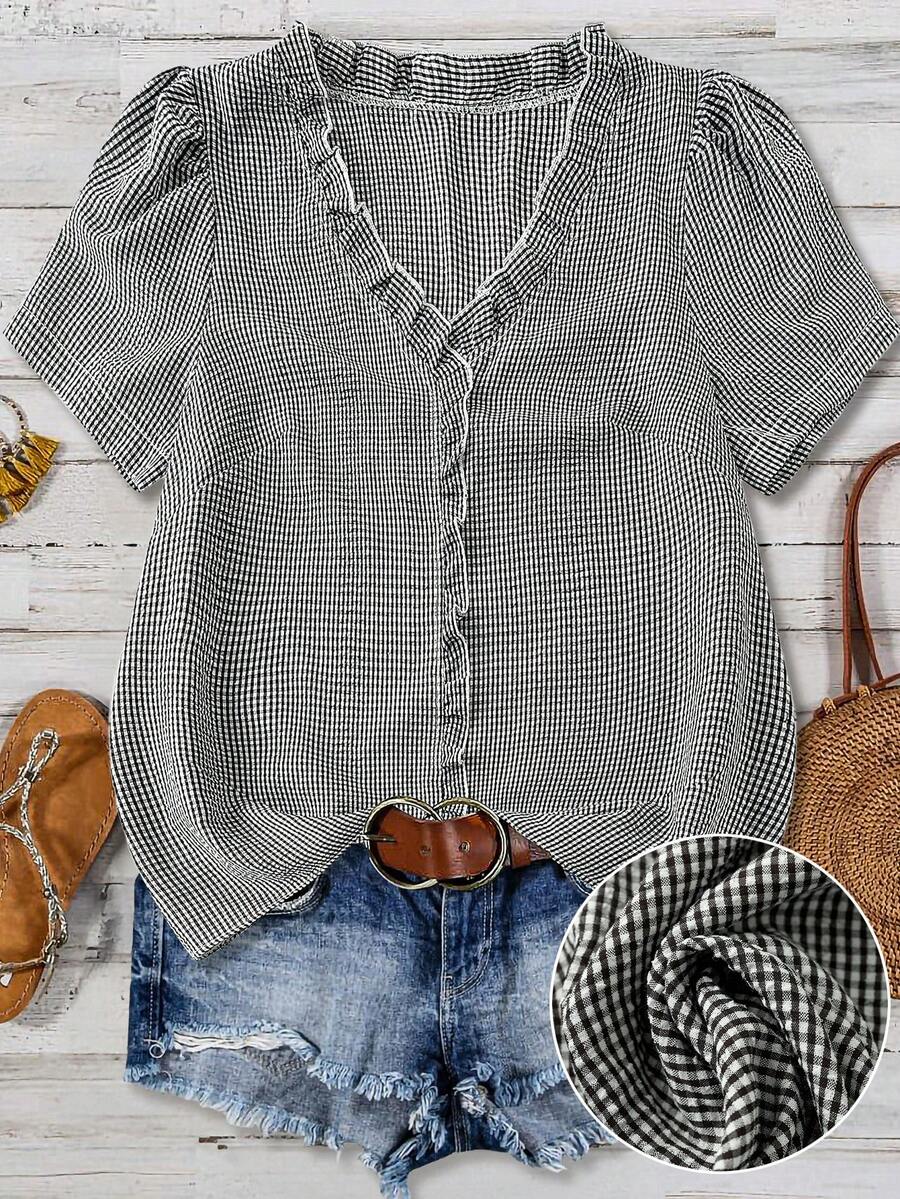 SHEIN LUNE CURVE 大码女式纯色纹理V领短袖休闲常规衬衫，适合外出、度假、夜店等场合 - 彩色 - 查看 1