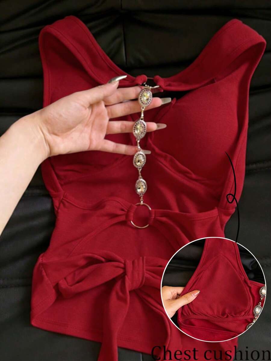 Women's Solid Color Backless Chain Decor Sexy Versatile Blouse For Dates & Outings - Red - View 1
