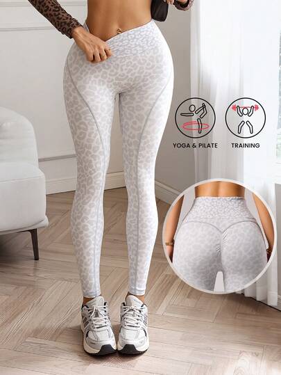 Slayform 1 pieza Mallas cortas sin costuras y sexy con estampado de leopardo para mujer, que estilizan las piernas, para correr, fitness, yoga y entrenamiento