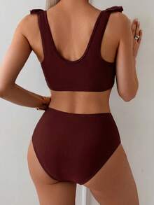 SHEIN Swim Basics Bộ đồ 2 món dành cho nữ, thích hợp đi biển mùa hè, kiểu dáng thanh lịch, màu trơn, gồm áo hai dây xếp ly phía trước và quần tam giác cạp cao xếp ly. - Màu Đỏ Sâu - Xem 2