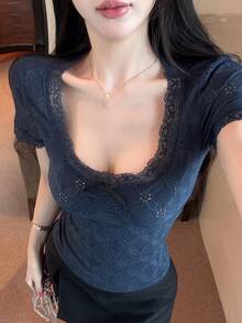 DAZY 女士蕾丝拼接方领短袖纹理休闲T恤，少女风，春夏款 - 藏蓝色 - 查看 6