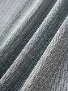 Manfinity Joysei 男士休闲条纹宽松灰色牛仔短袖衬衫，街头时尚 - 灰色 - 查看 5