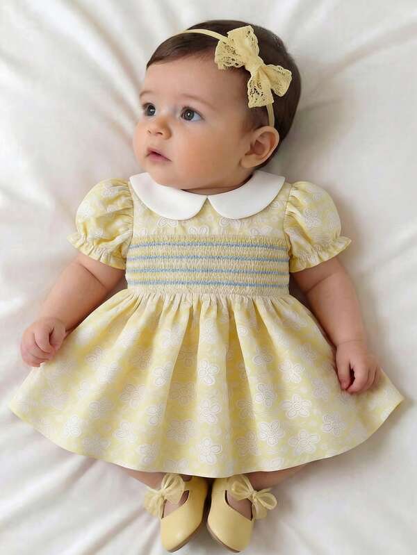 SHEIN Baby Girls' White Floral Summer Elegant Party Dress Cute Sweet Puff Sleeve A-Line Textured Fabric Short Sleeve Exquisite Smocking Craft Vacation