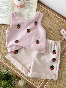 SHEIN Vintaside Kids 2件套女婴夏秋季休闲风无袖草莓装饰上衣和短裤 - 粉色 - 查看 3