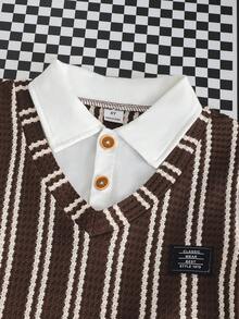 SHEIN Streecool Kids 男童休闲刺绣提花面料短袖上衣和短裤套装（2件套），舒适透气，适合日常休闲户外穿着，春夏季节适用。 - 棕色 - 查看 4