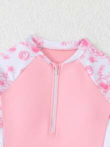 SHEIN 少女比基尼套装，印花吊带露脐上衣，前拉链设计，经典领口和插肩袖，搭配印花短裤，针织面料，时尚休闲，优雅大方，适合游泳、夏季度假、海滩、泳池、派对等场合。 - 淺粉色 - 查看 4