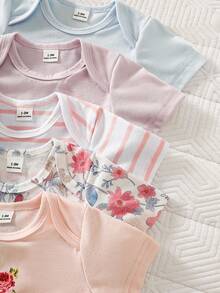SHEIN 新生儿男女通用可爱短袖连体衣、裤子和帽子三件套柔软纯棉夏季套装 - 彩色 - 查看 8