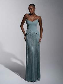 Elitara 优雅奢华性感针织亮片露肩猫领腰部流苏装饰修身连衣裙，适合鸡尾酒会、晚宴、展览、商务活动和其他正式场合。 - 霧霾藍 - 查看 3