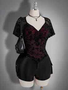 SHEIN ICON 大码女式花卉植绒网眼插肩短袖T恤 - 紅色 - 查看 9