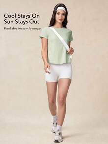 OutZeal 女士户外运动T恤，夏季防紫外线，凉爽触感，交叉褶皱设计 - 淺綠 - 查看 2
