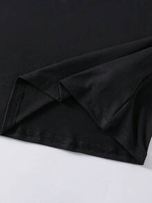 SHEIN Mirajuku Bộ đồ gồm 2 món: áo thun đen và quần short xanh lá cây cho bé trai tuổi teen, trang phục thường ngày. - màu xanh lá - Xem 6