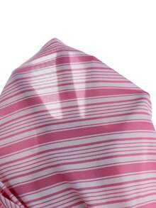 SHEIN 1 pezzo Abito elegante a maniche corte con collo rotondo, in maglia di seta di latte, con stampa a righe e fragole, vita stretta, adatto a ragazze pre-adolescenti, per uso casual quotidiano - Rosa - Visualizzare 8