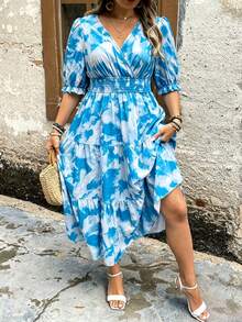 Calvaya 加大码褶皱短袖印花连衣裙，适合新年穿着，女士长款套装 - 藍白色 - 查看 4