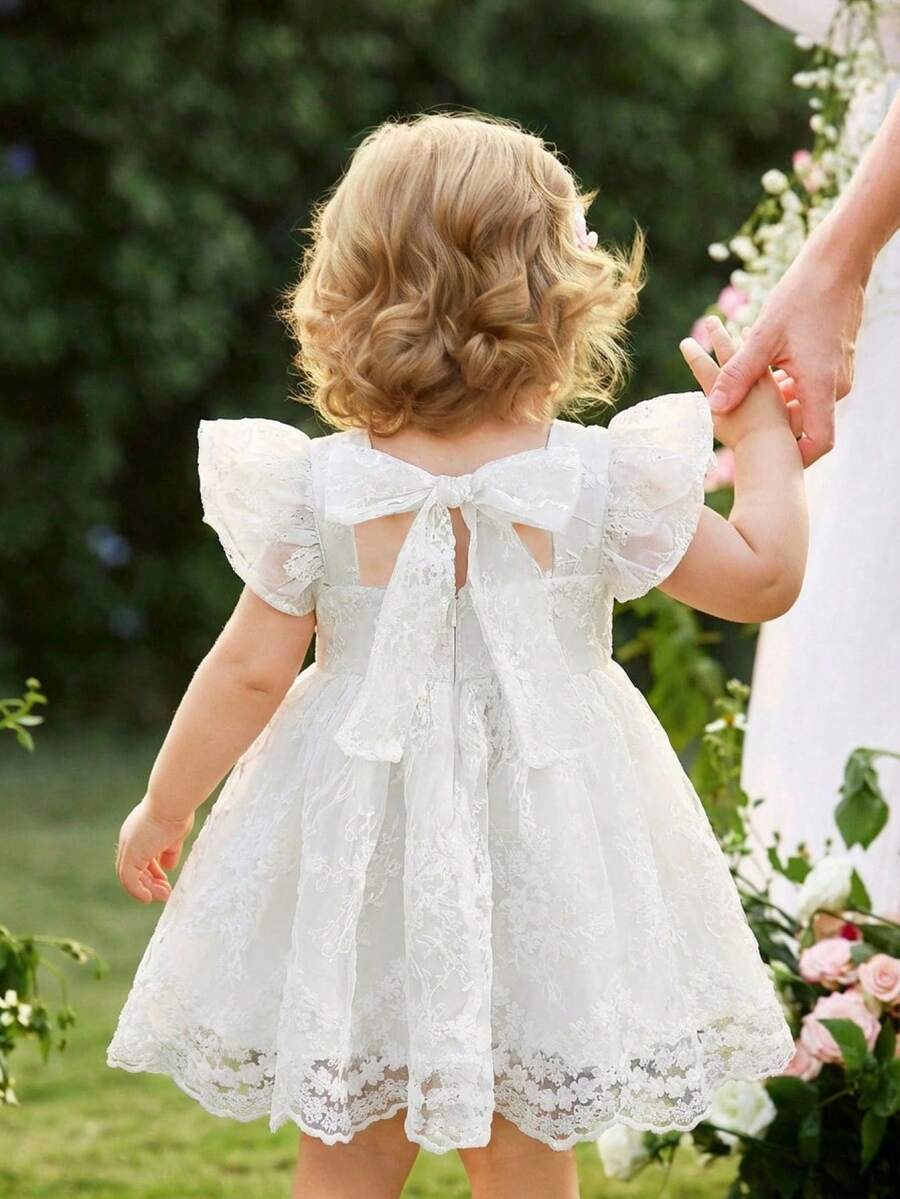 SHEIN Đầm chữ A tay ngắn bằng chiffon thêu ren cho bé gái, có nơ phía sau, màu trắng. - trắng - Xem 1