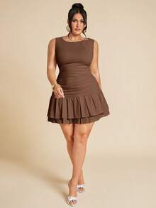 SHEIN BAE Đầm mini hai lớp xếp ly, không tay, màu trắng trơn, dáng ôm sát, dành cho nữ cỡ lớn, thích hợp cho mùa hè, thu/đông, màu xanh lá cây nhạt. - Cà phê nâu - Xem 1