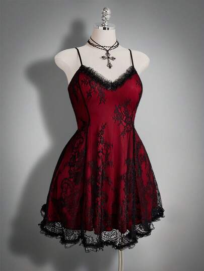 SHEIN ICON Plus Size Women's Lace Contrast Color Slip Dress