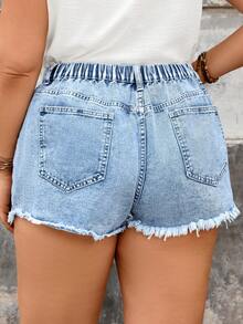 EMERY ROSE Plus Size Women's Casual Denim Frayed Hem Shorts For Summer - Light Wash - View 2